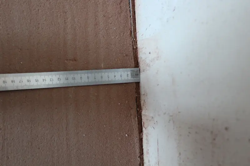 Кейс: низкое качество стяжки, отделки и инженерных решений с расчетом стоимости ремонта