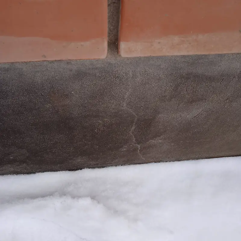 Кейс строительно-технической экспертизы: дефекты отделочных работ и расчет стоимости их устранения