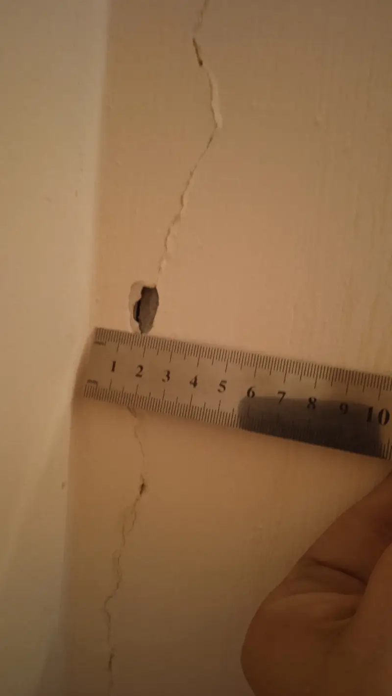 Кейс: комплексные дефекты квартиры