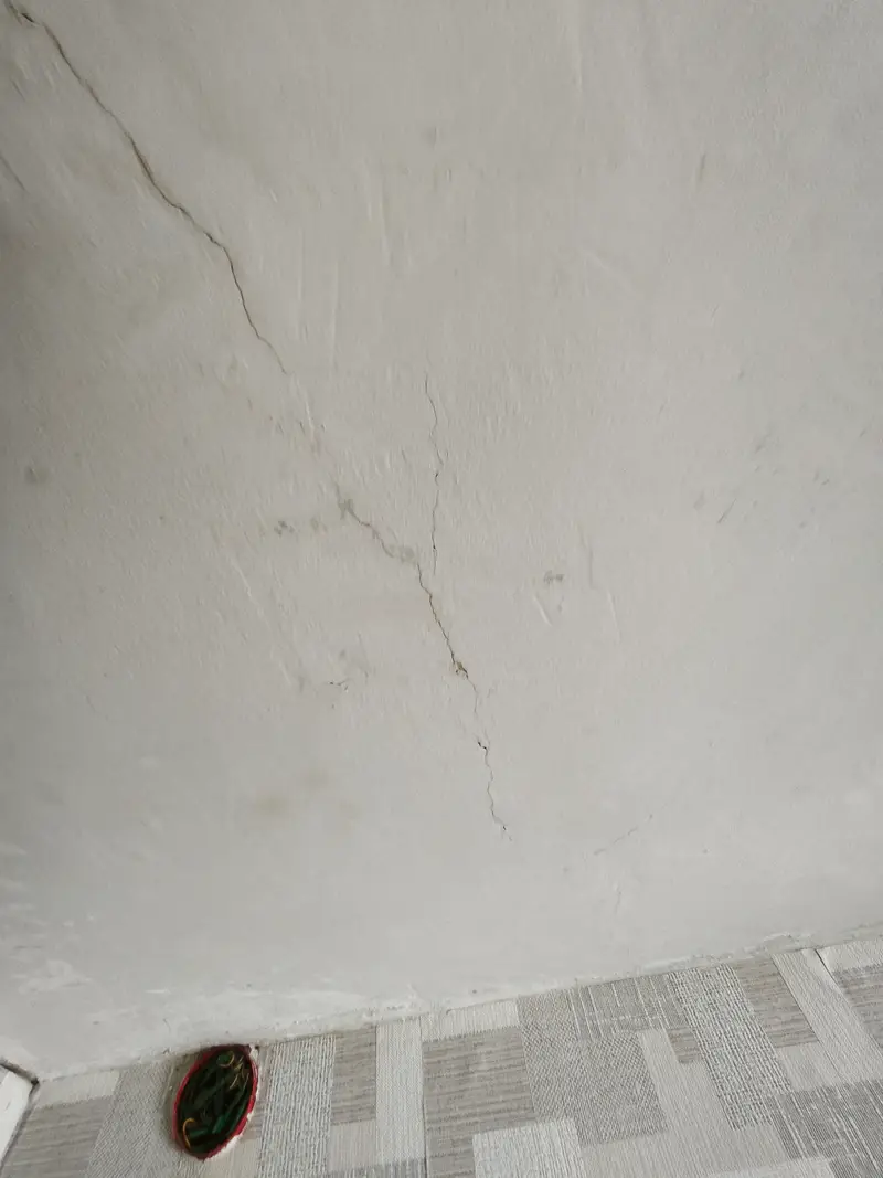 Кейс: оценка ущерба жилому дому после взрыва газа и расчет стоимости восстановления квартир