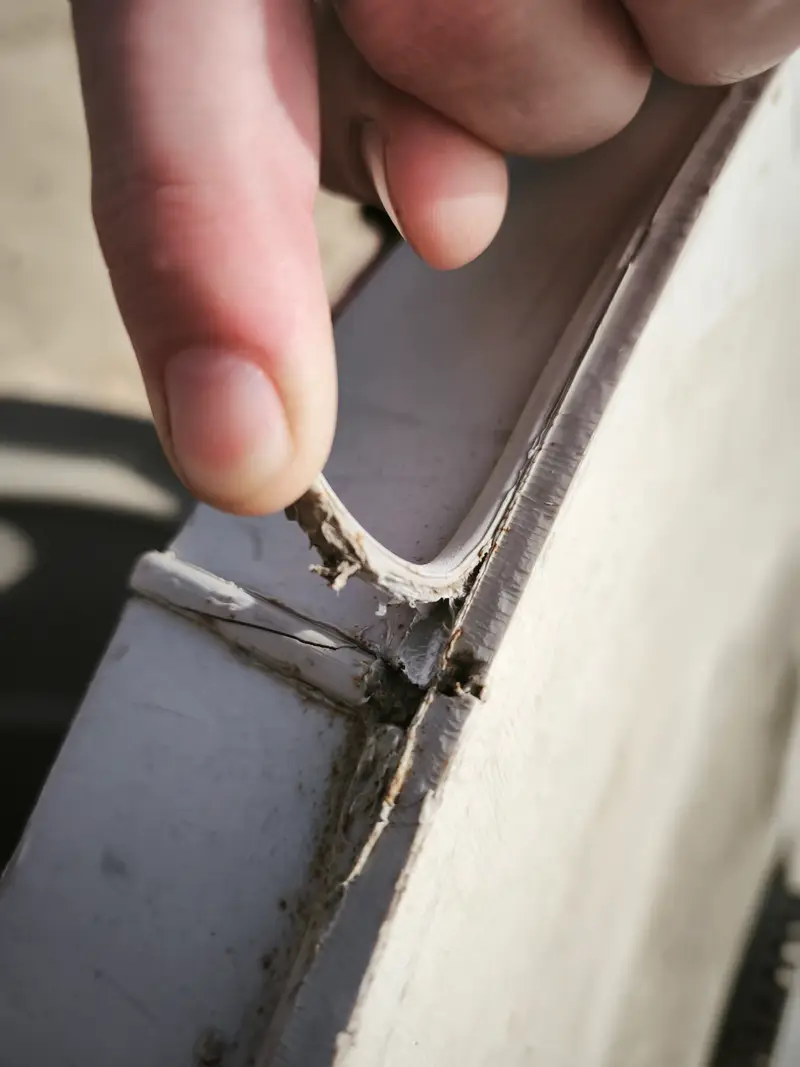 Кейс: разрушение резервуара ЛОС вследствие несоответствия оборудования условиям эксплуатации