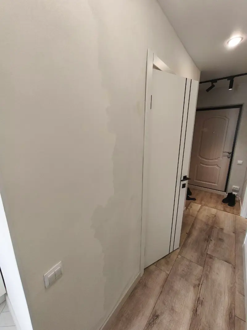 Кейс: повреждение квартиры вследствие залива и расчет стоимости ремонта